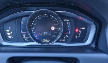 VOLVO XC60 2.4-190 D AWD R-DESIGN complet