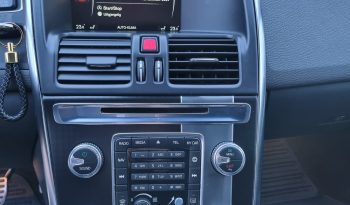 VOLVO XC60 2.4-190 D AWD R-DESIGN complet