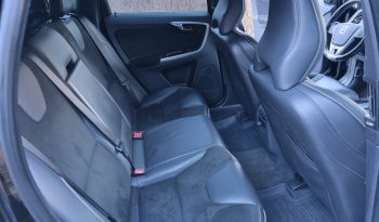 VOLVO XC60 2.4-190 D AWD R-DESIGN complet