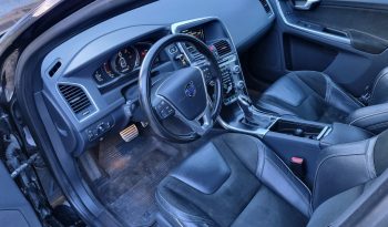 VOLVO XC60 2.4-190 D AWD R-DESIGN complet