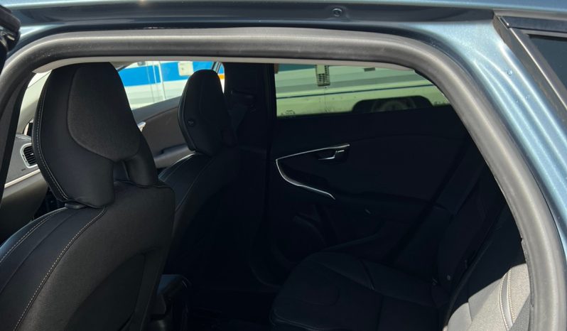 VOLVO  V40 complet