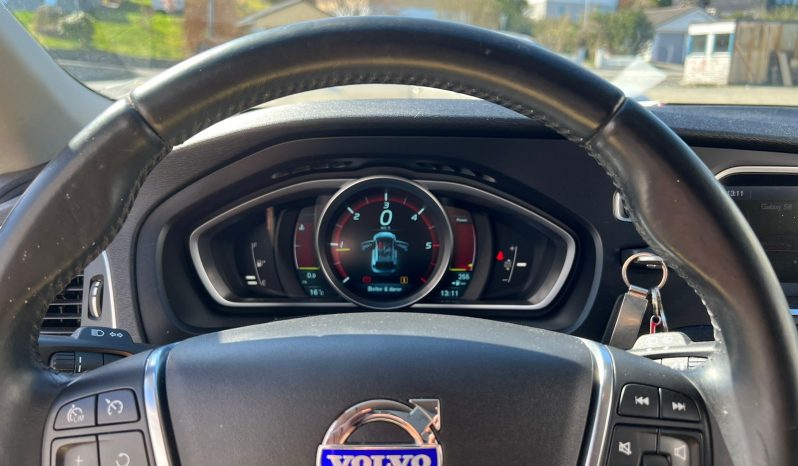 VOLVO  V40 complet