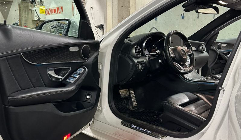 Mercedes-Benz Classe C complet