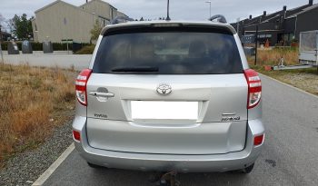 TOYOTA RAV4 complet