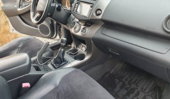 TOYOTA RAV4 complet