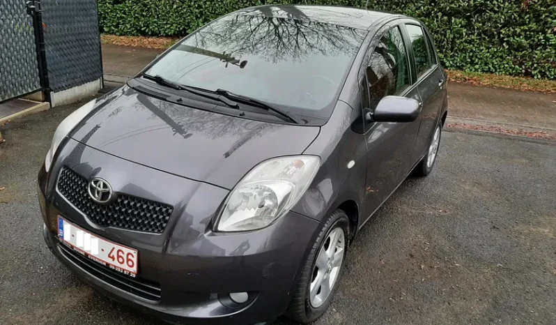 TOYOTA complet