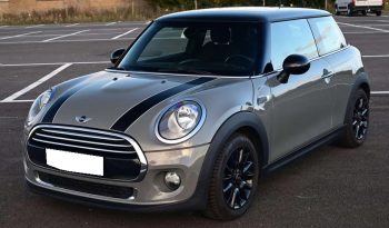 MINI Cooper Version D AUT / SPORTSEATS / CHILI / BLACK complet