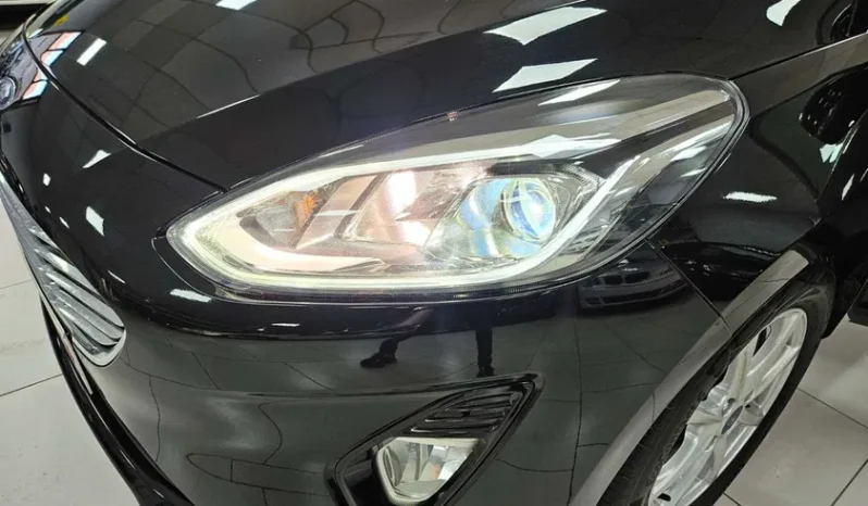 Ford Fiesta Version1.0i Titanium X Lane complet