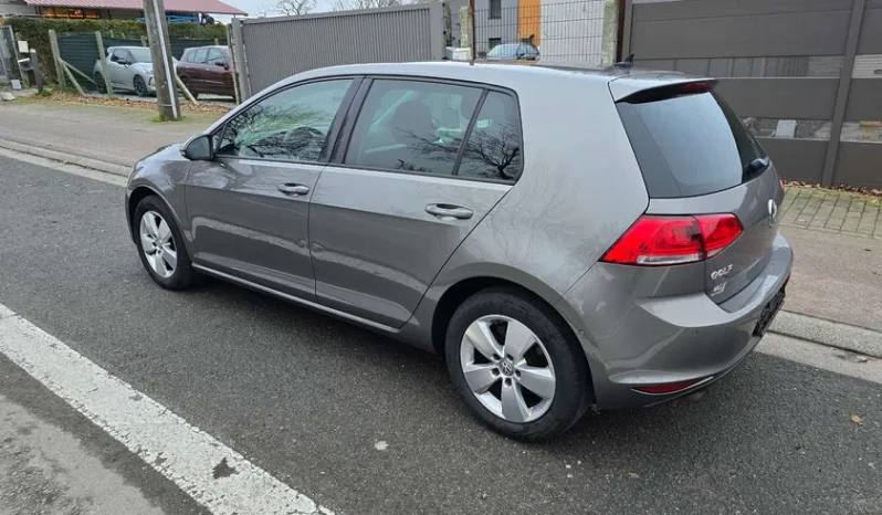 VOLKSWAGEN complet