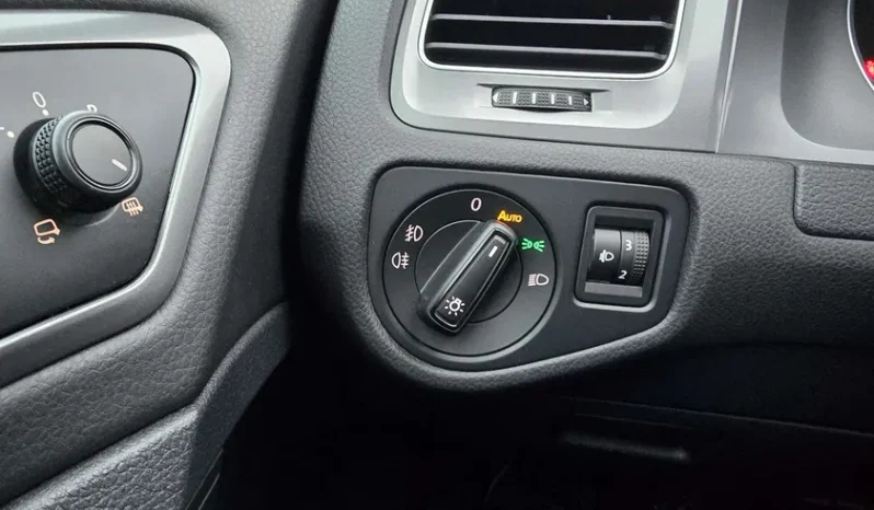 VOLKSWAGEN complet