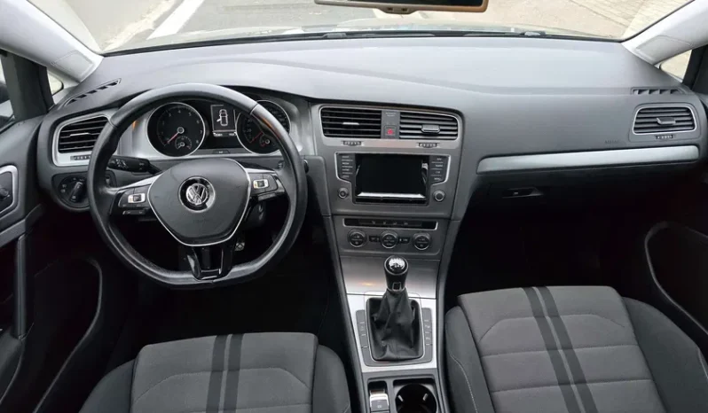 VOLKSWAGEN complet
