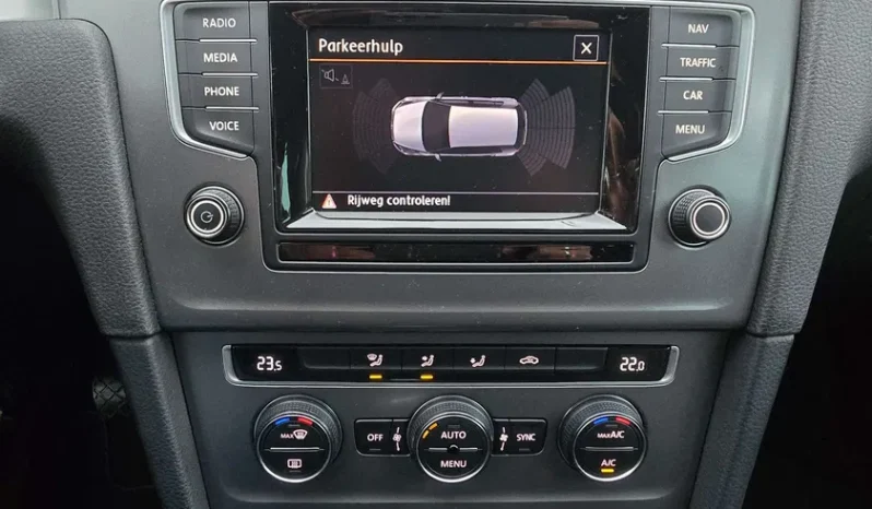 VOLKSWAGEN complet