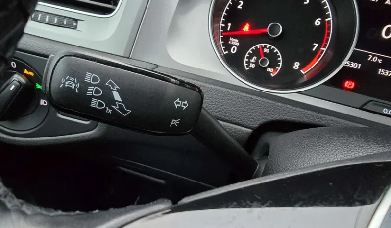 VOLKSWAGEN complet