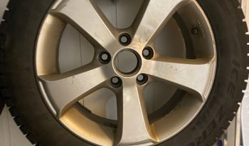 Volkswagen-TOURAN 1.6-105 D complet