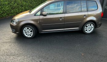 Volkswagen-TOURAN 1.6-105 D complet