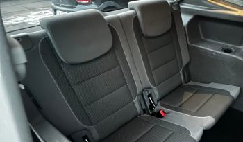 Volkswagen-TOURAN 1.6-105 D complet
