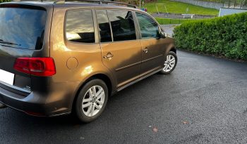 Volkswagen-TOURAN 1.6-105 D complet