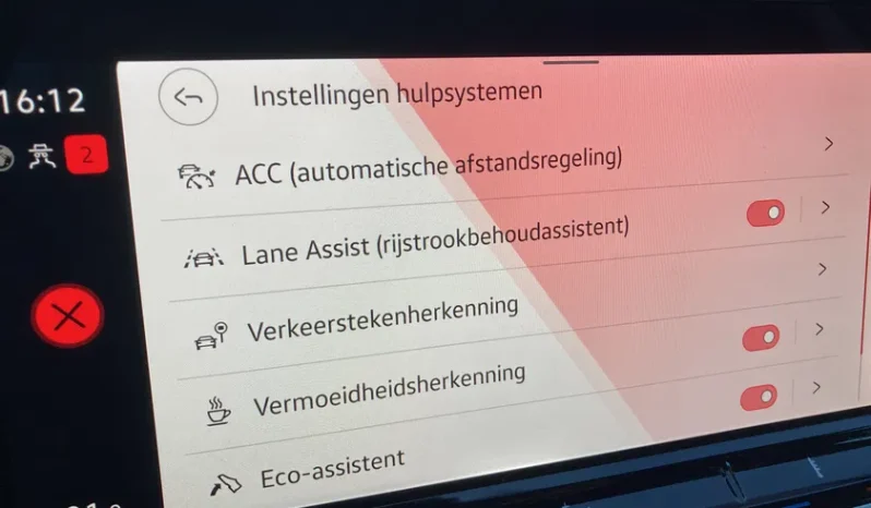 Volkswagen Golf 8 -GPS -Virtual cockpit complet