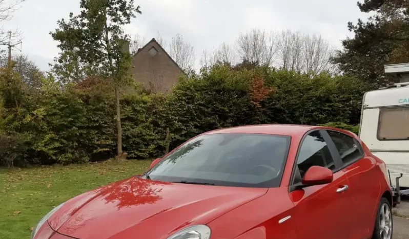 Marque Alfa Romeo Giulietta complet