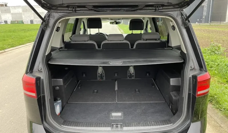 VOLKSWAGEN Touran complet