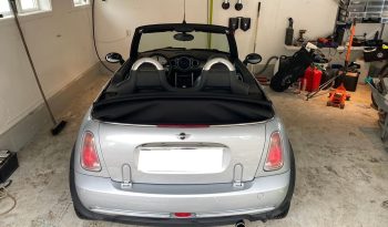 Mini  Cooper 1,6 complet