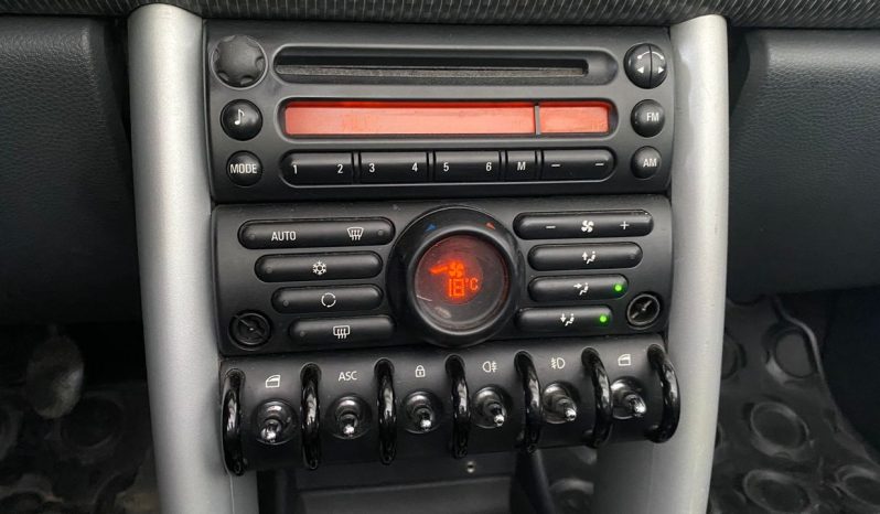 Mini  Cooper 1,6 complet