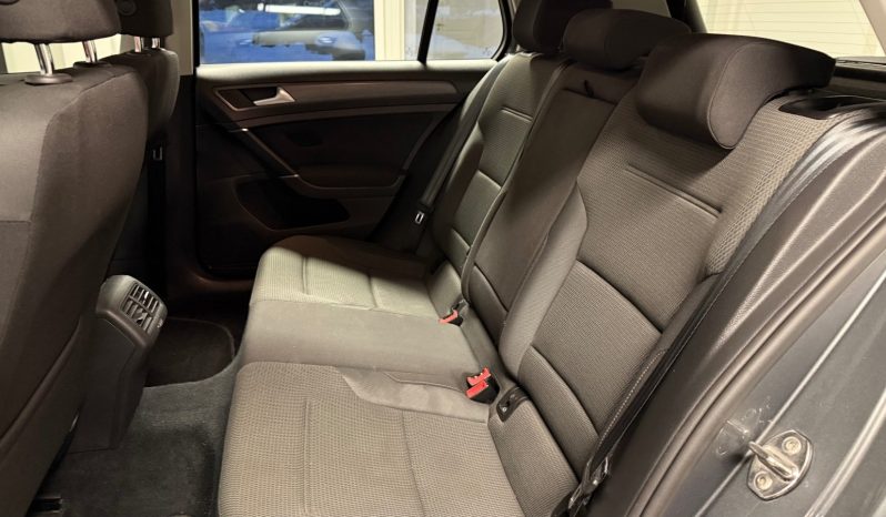 VOLKSWAGEN  Golf 1.5 complet