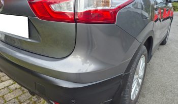 NISSAN complet