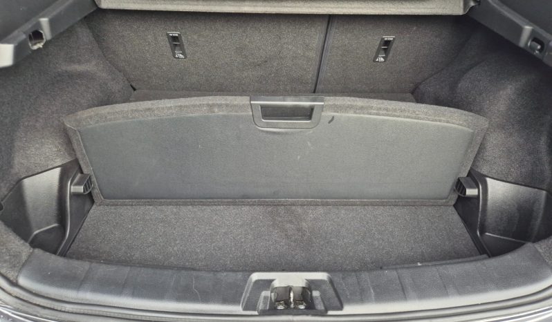 NISSAN complet