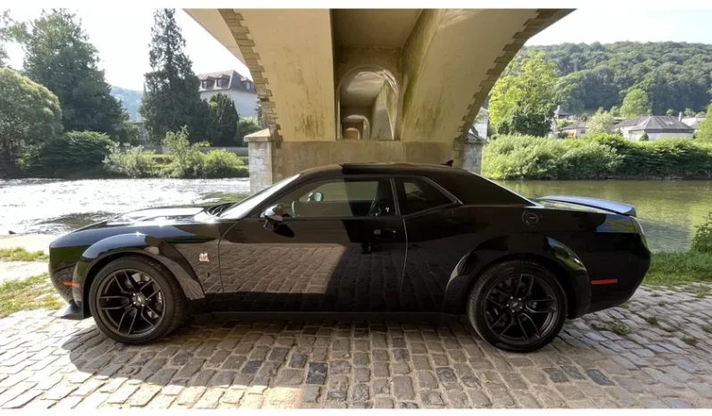 Dodge Challenger 6.4 R/T complet