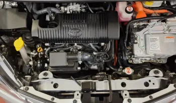 TOYOTA  Yaris complet
