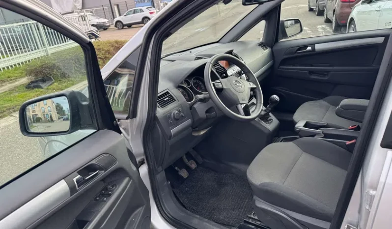 OPEL   Zafira 1.7 complet