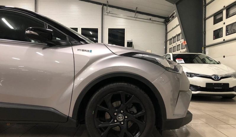 TOYOTA   C-HR HYBRIDE complet