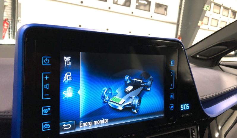 TOYOTA   C-HR HYBRIDE complet