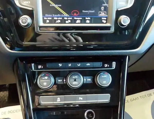 Volkswagen Touran Highline Automaat Navi ACC complet