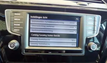 Volkswagen Touran Highline Automaat Navi ACC complet
