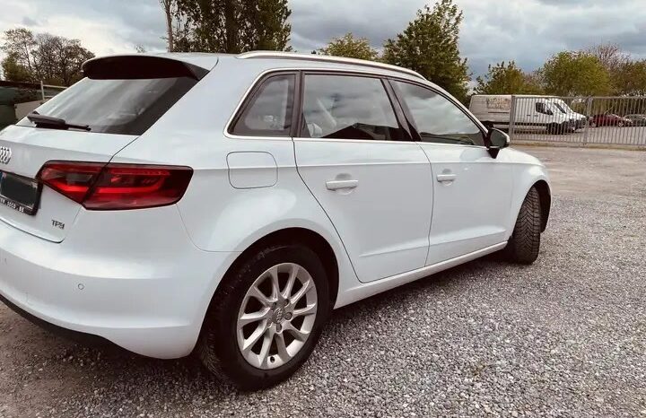 Audi A3 1.4 TFSI Sportback S-tronic complet