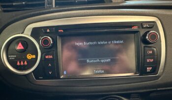 Toyota Yaris 1,33 AUTOMAT, ACTIVE,NAV complet