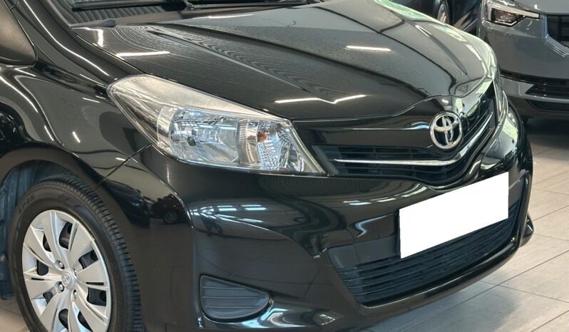 Toyota Yaris 1,33 AUTOMAT, ACTIVE,NAV complet