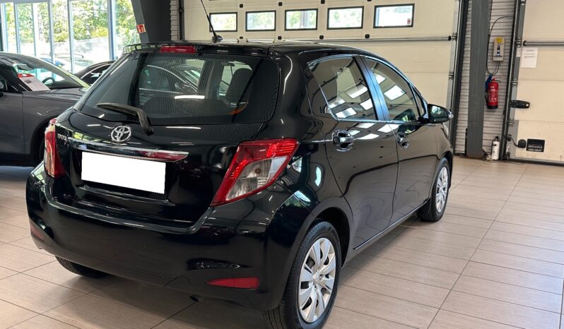 Toyota Yaris 1,33 AUTOMAT, ACTIVE,NAV complet