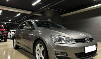 Volkswagen Golf 1.4TSI 140 CV / Highline/DSG/Navi/Caméra complet